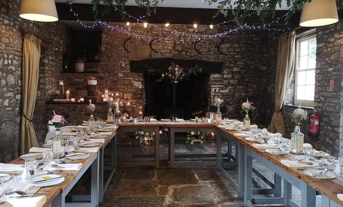 Another example of a beautiful wedding using a different layout option in the dining room.